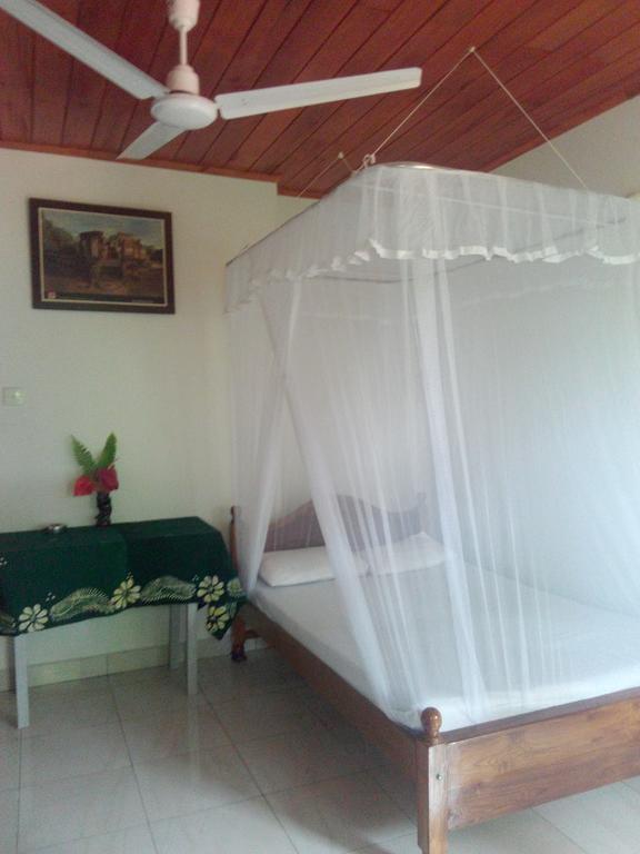 Rest Point Hotel Unawatuna Luaran gambar