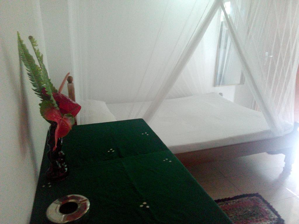 Rest Point Hotel Unawatuna Luaran gambar